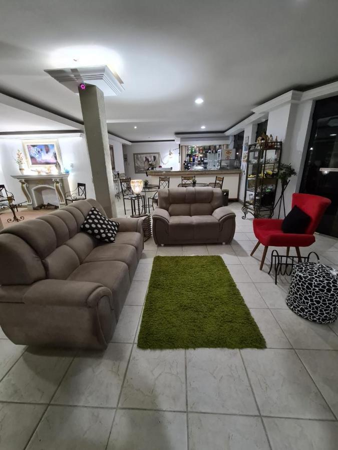 מלון Águas de Lindóia Vitoria Garden מראה חיצוני תמונה